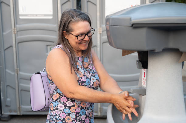 Best Portable toilet rental cost  in Eatonville, WA